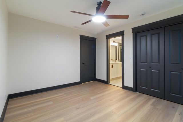 10138 Sentry Drive, St. John, IN 46373