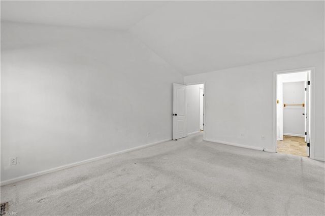 812 Hardwood DR, Chesapeake, VA 23320