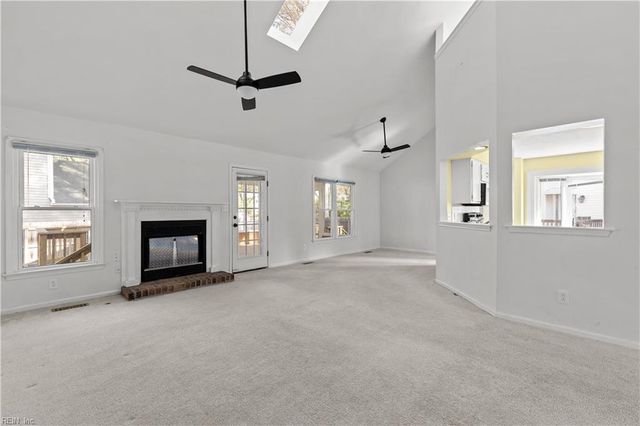 812 Hardwood DR, Chesapeake, VA 23320