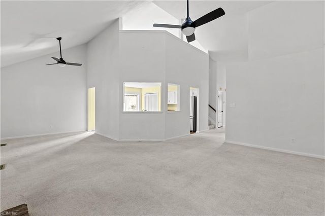 812 Hardwood DR, Chesapeake, VA 23320