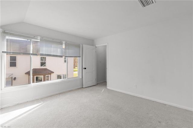 812 Hardwood DR, Chesapeake, VA 23320