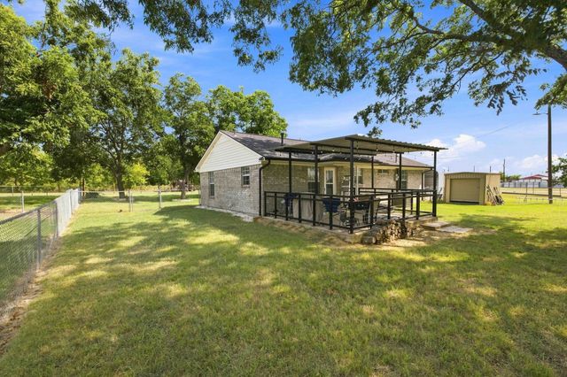 1937 County Road 141, Kaufman, TX 75142