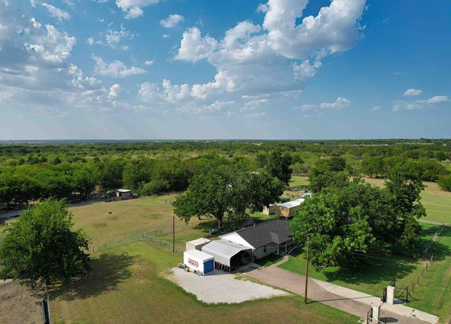 1937 County Road 141, Kaufman, TX 75142