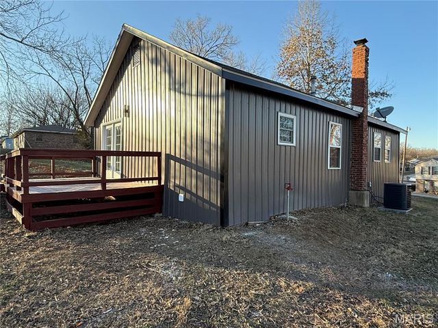 204 E Davis Street, West Plains, MO 65775