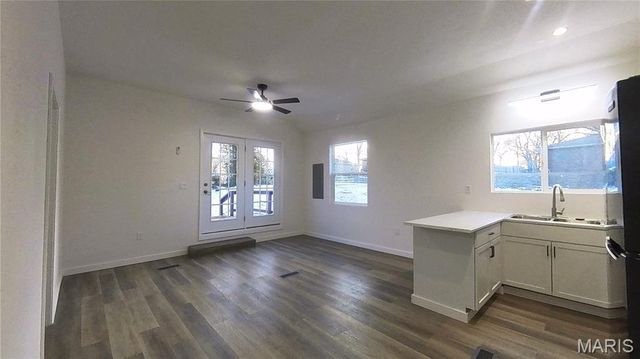 204 E Davis Street, West Plains, MO 65775