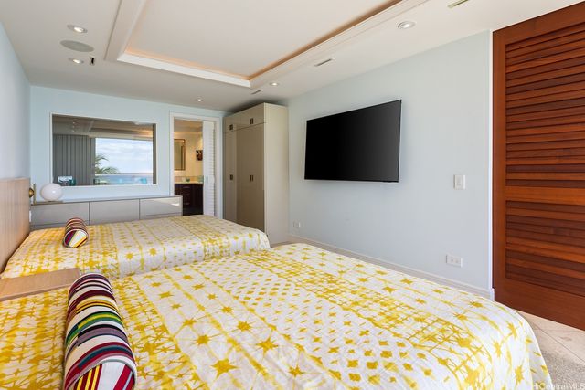 2979 Kalakaua Avenue 601, Honolulu, HI 96815