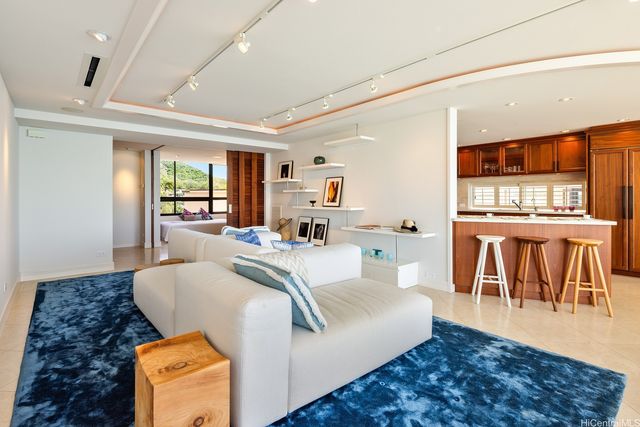 2979 Kalakaua Avenue 601, Honolulu, HI 96815