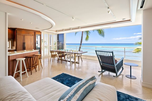 2979 Kalakaua Avenue 601, Honolulu, HI 96815