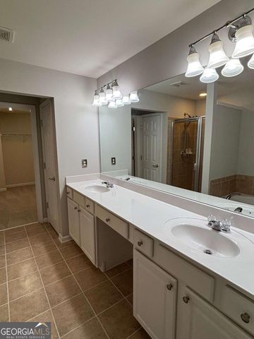 5800 Oakdale Road SE 4, Mableton, GA 30126