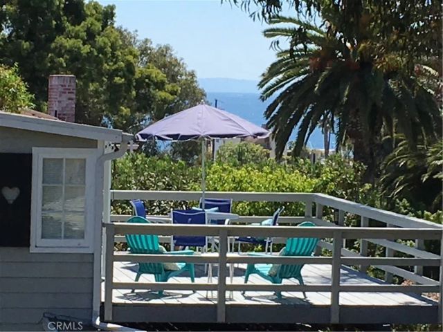 460 Saint Anns Drive, Laguna Beach, CA 92651