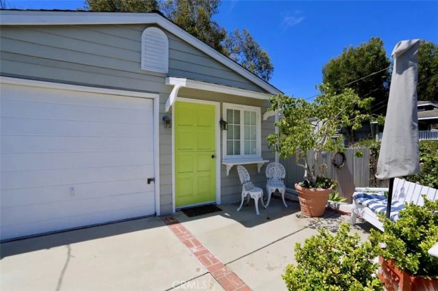 460 Saint Anns Drive, Laguna Beach, CA 92651