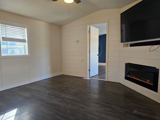 500 Main St Trlr 4, Gorham, NH 03581