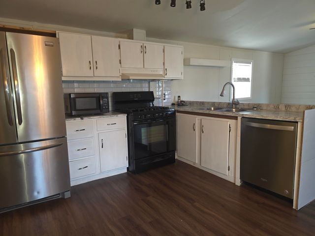 500 Main St Trlr 4, Gorham, NH 03581