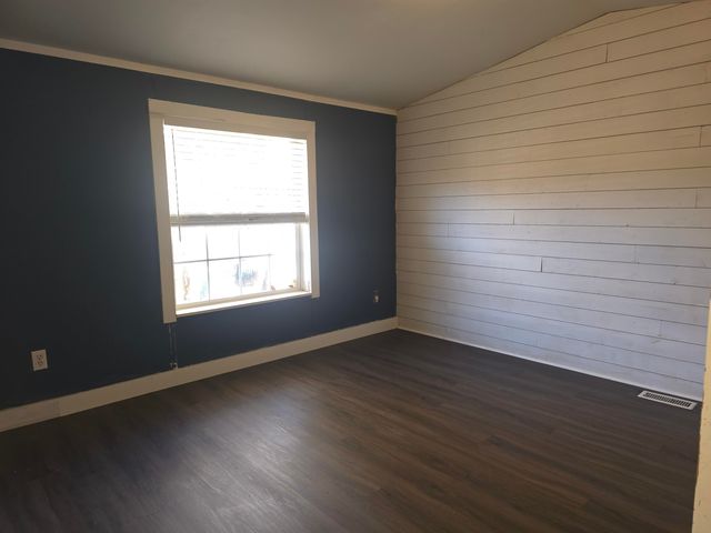 500 Main St Trlr 4, Gorham, NH 03581