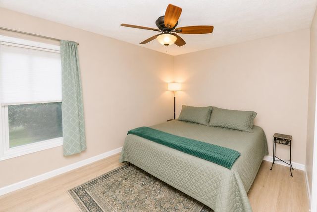 1517 Woodside Drive, Florence, KY 41042