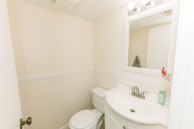 1517 Woodside Drive, Florence, KY 41042