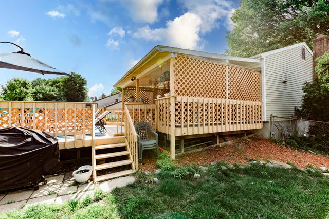 1517 Woodside Drive, Florence, KY 41042