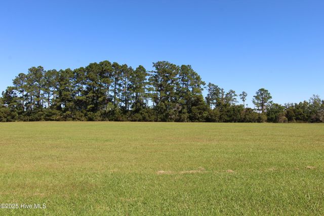 105 Waterway Drive, Havelock, NC 28532