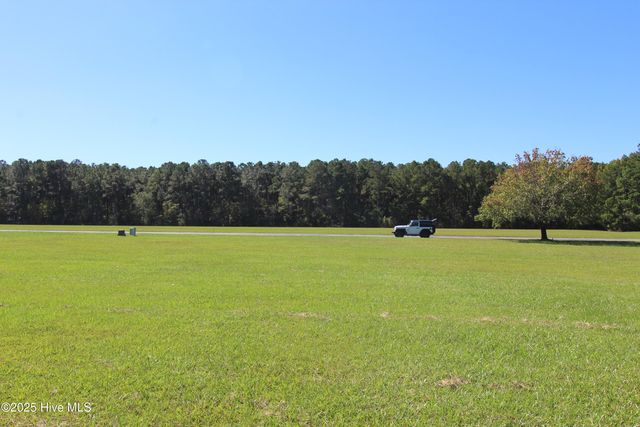 105 Waterway Drive, Havelock, NC 28532