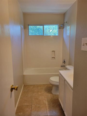 6055 Green Heather Lane, Houston, TX 77085