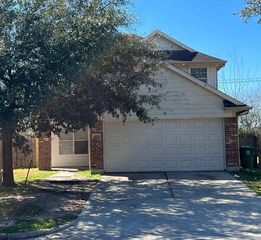 6055 Green Heather Lane, Houston, TX 77085