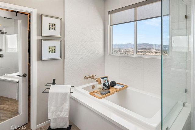 18262 Astro Court, Saugus, CA 91350