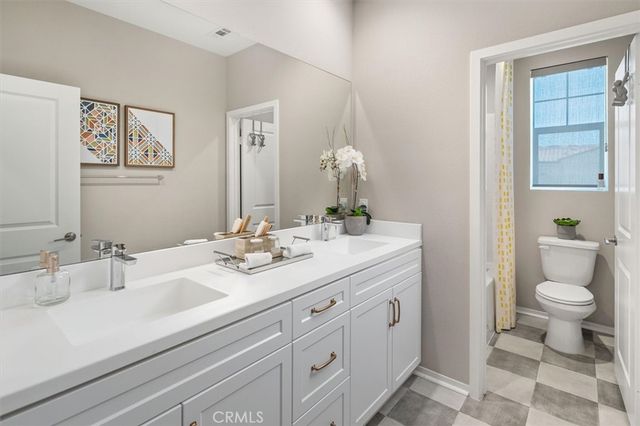 18262 Astro Court, Saugus, CA 91350