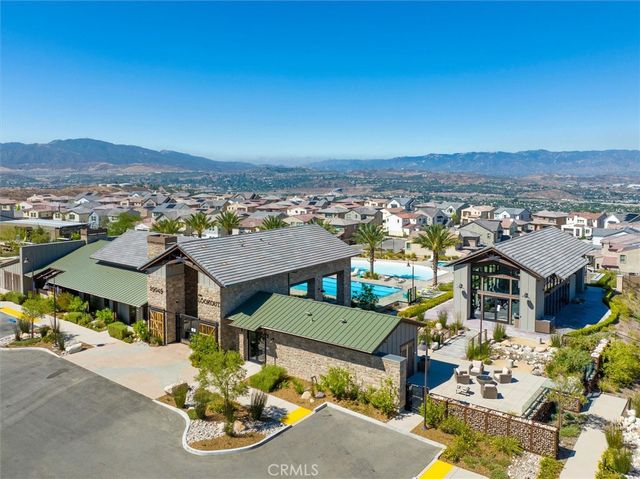 18262 Astro Court, Saugus, CA 91350