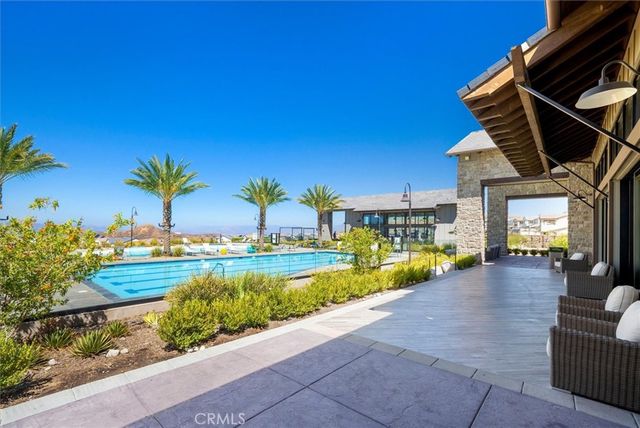 18262 Astro Court, Saugus, CA 91350