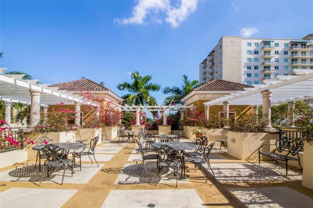 20 Calabria Ave 502, Coral Gables, FL 33134