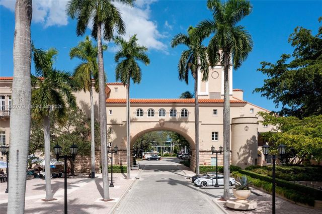 20 Calabria Ave 502, Coral Gables, FL 33134