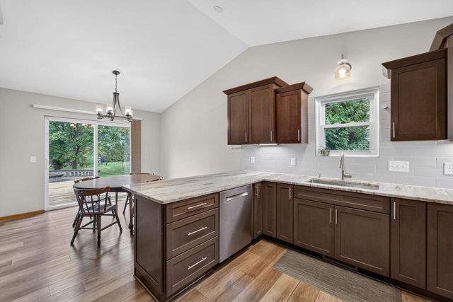 105 Terrace Court, Mount Horeb, WI 53572