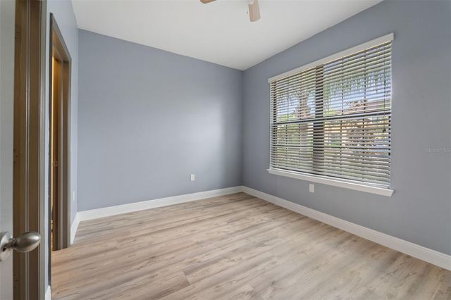 11006 TAHITI ISLE LANE, Tampa, FL 33647