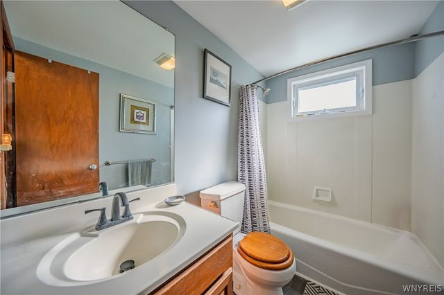 16 Broezel Avenue, Lancaster, NY 14086