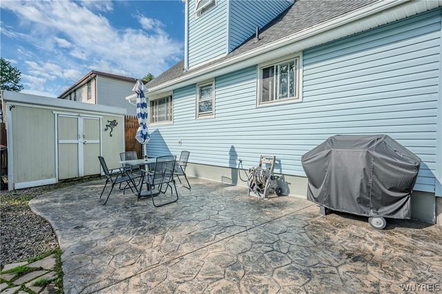 16 Broezel Avenue, Lancaster, NY 14086