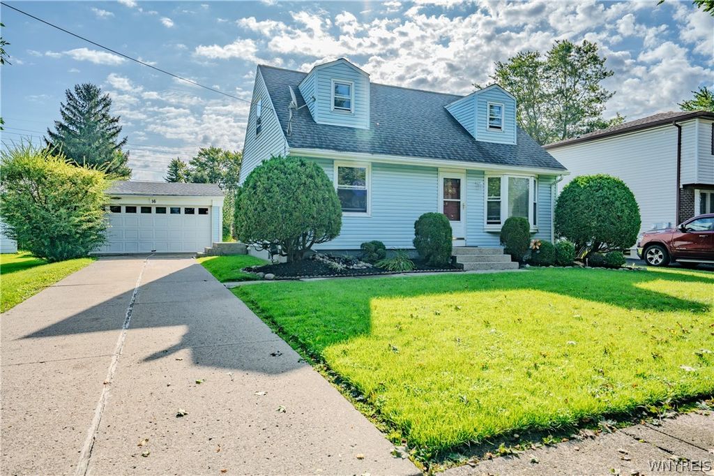 16 Broezel Avenue, Lancaster, NY 14086