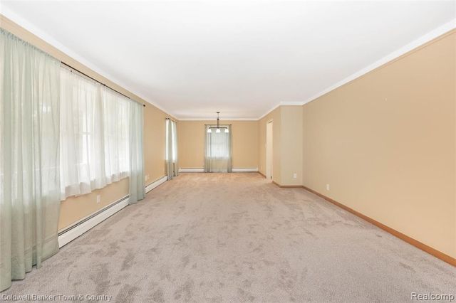 6461 Winans Lake Road, Brighton, MI 48116