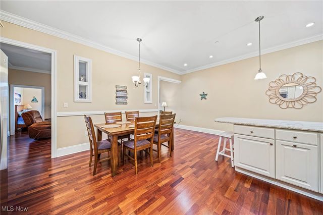 4699 Lake Rd 401, Geneva On The Lake, OH 44041