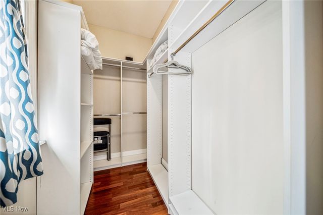 4699 Lake Rd 401, Geneva On The Lake, OH 44041