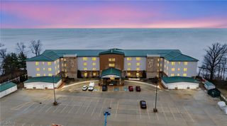 4699 Lake Rd E 401, Geneva On The Lake, OH 44041