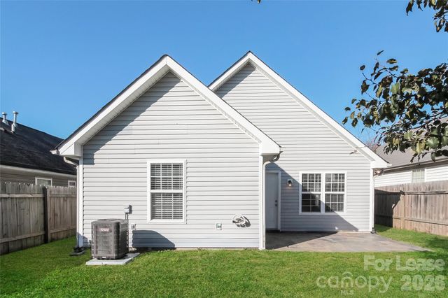 1143 Hannah Rae Court, Charlotte, NC 28214