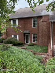 845 Poets Corner Way, Knoxville, TN 37919