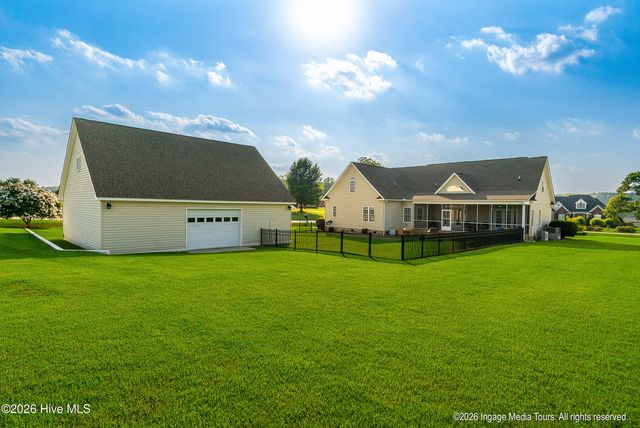 6107 Golden Pond Road, Elm City, NC 27822