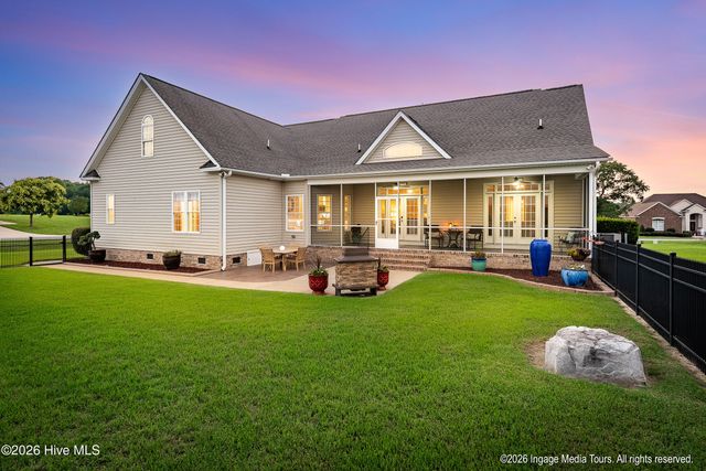 6107 Golden Pond Road, Elm City, NC 27822