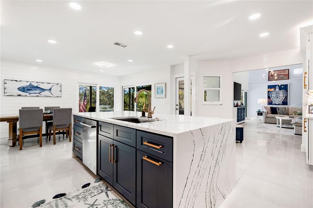 2500 MONTEREY STREET, Sarasota, FL 34231