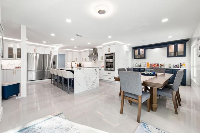 2500 MONTEREY STREET, Sarasota, FL 34231