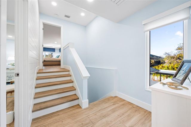 2500 MONTEREY STREET, Sarasota, FL 34231