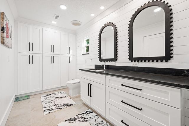 2500 MONTEREY STREET, Sarasota, FL 34231