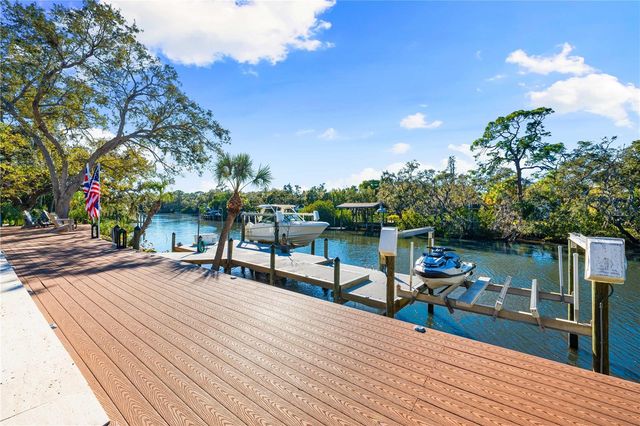 2500 MONTEREY STREET, Sarasota, FL 34231