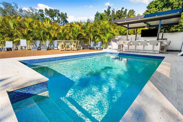 2500 MONTEREY STREET, Sarasota, FL 34231